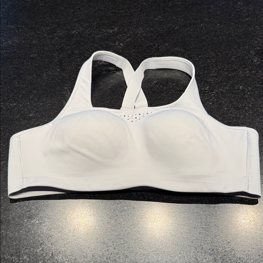 New Athleta pale blue Sports Bra, size 38C